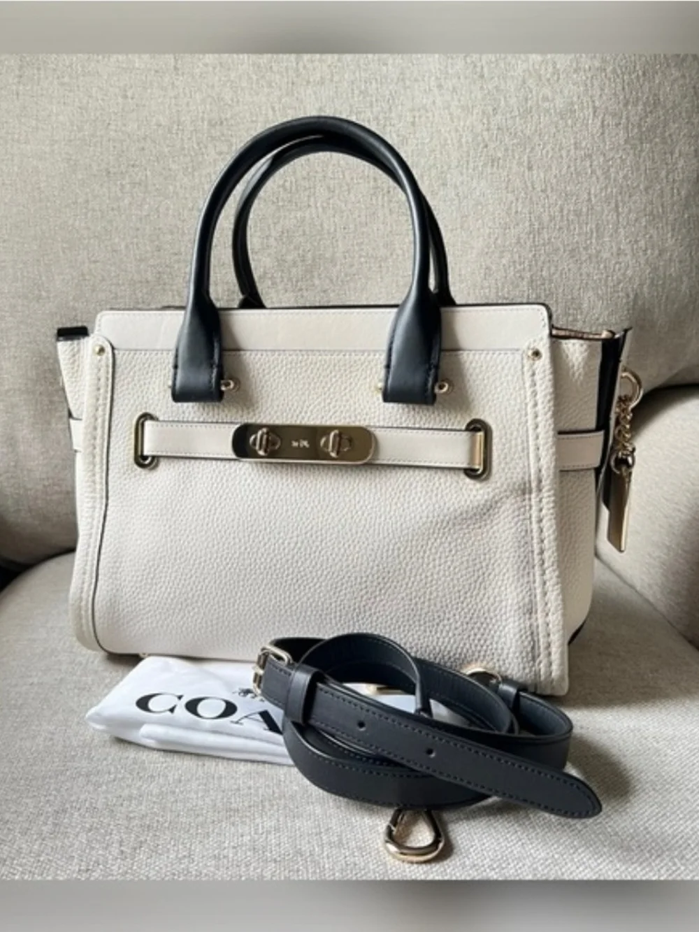 Coach Chalk Swagger 27 Carryall in Colorblock Leather NWT